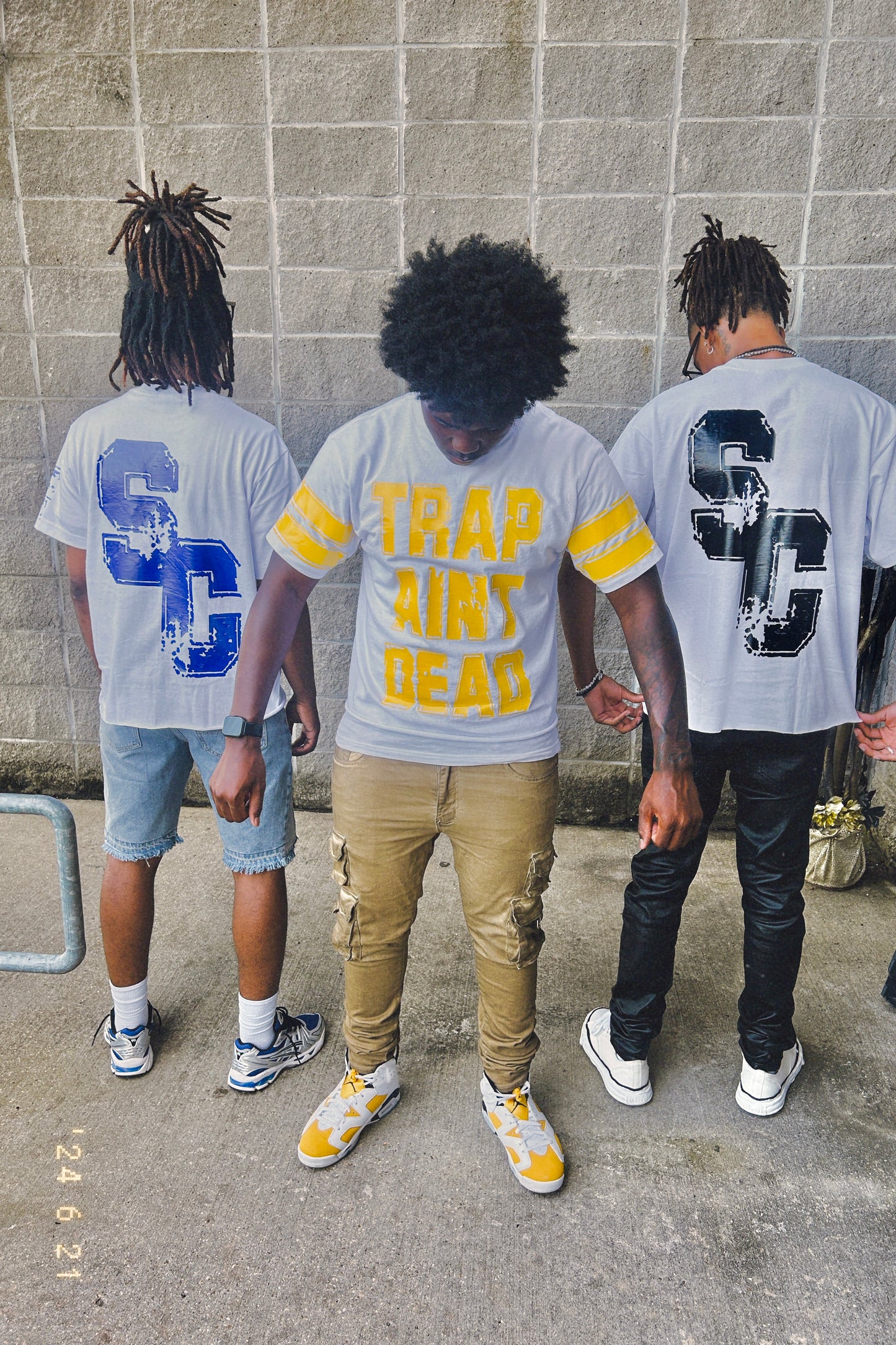 TRAP AINT DEAD TEES