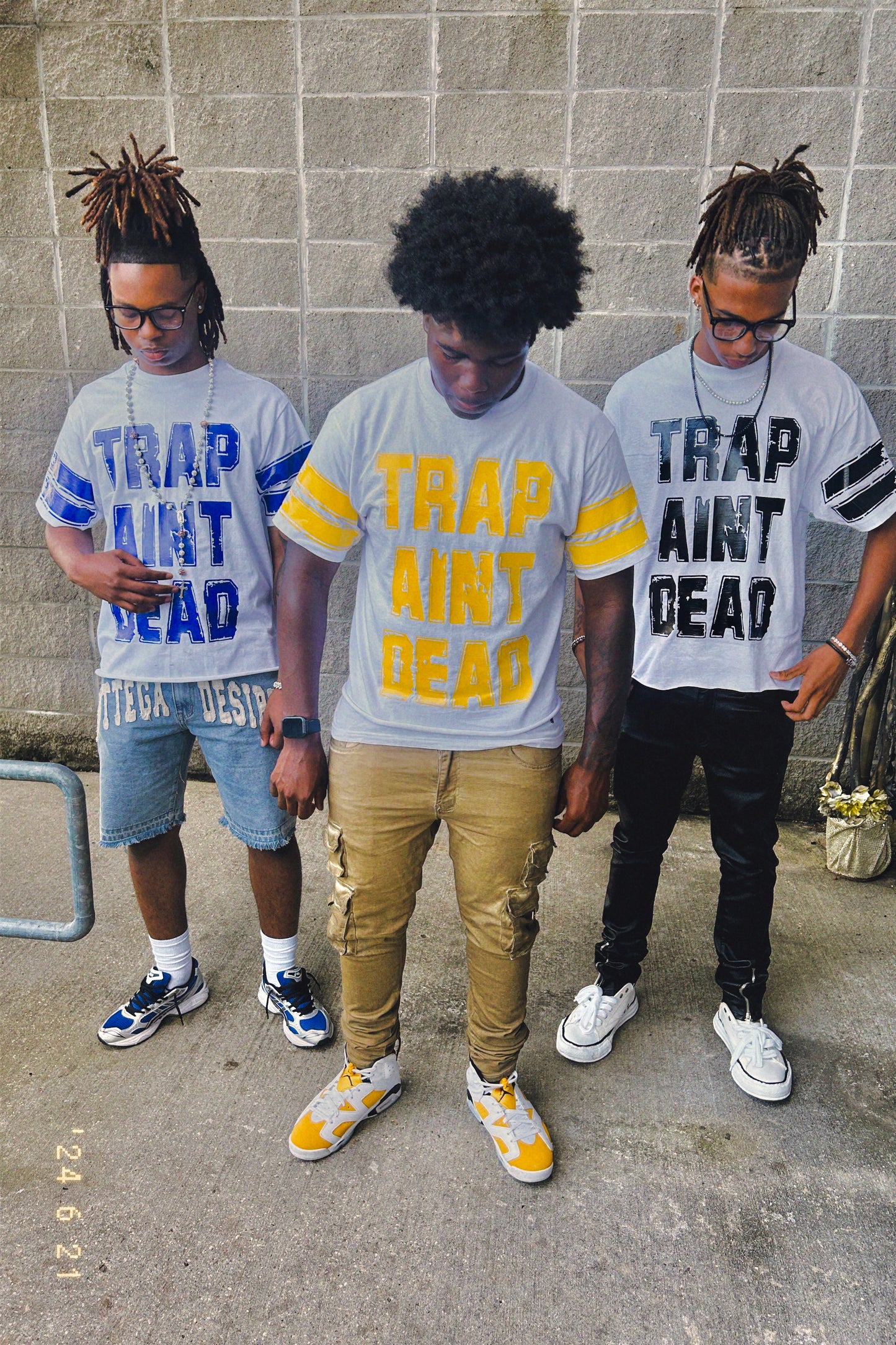 TRAP AINT DEAD TEES