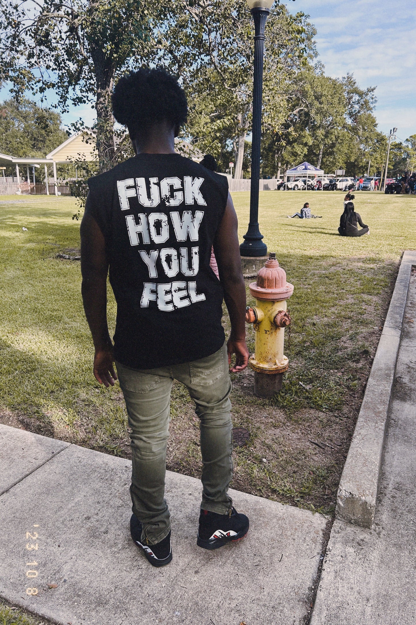 F*CL HOW YOU FEEL SLEEVELESS TEE